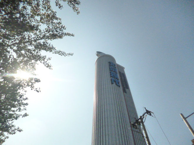大型吊车叉车租赁,工厂搬迁,大型设备安装吊装移位,上楼下坑,搬运就位及150以上高空吊装